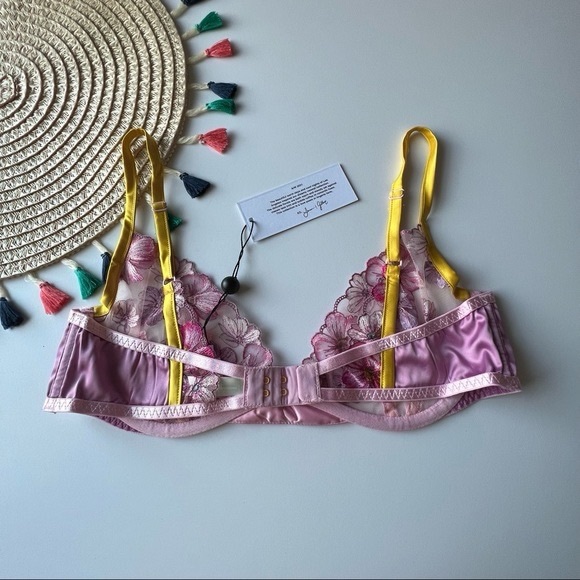 For Love And Lemons Falling Floral Embroidery Bra Pink Large NEW - Picture 4 of 7